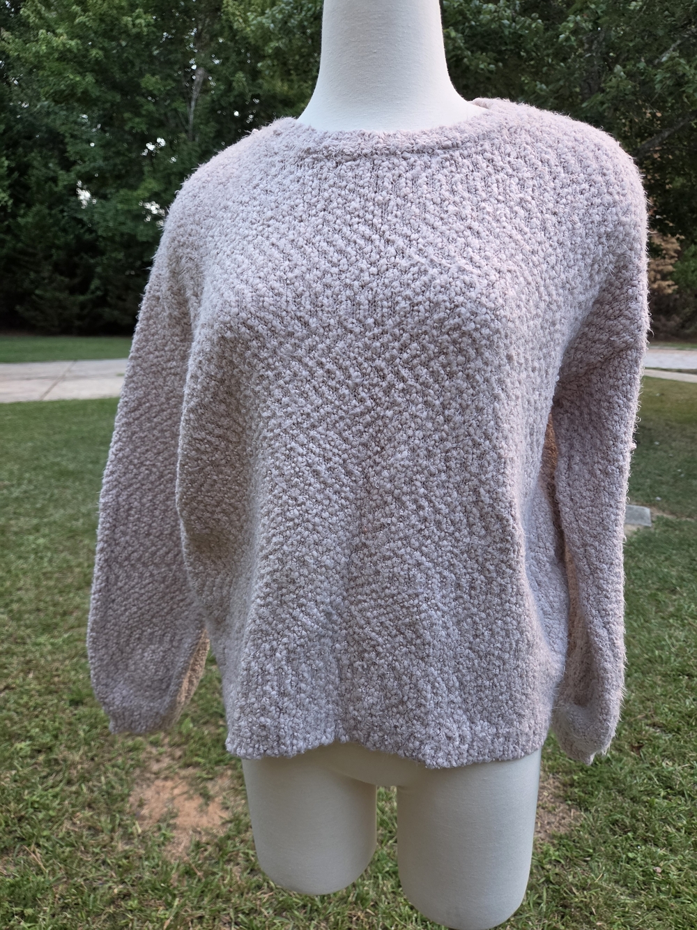 Relaxed Crew Neck Sweater in Pale Pink